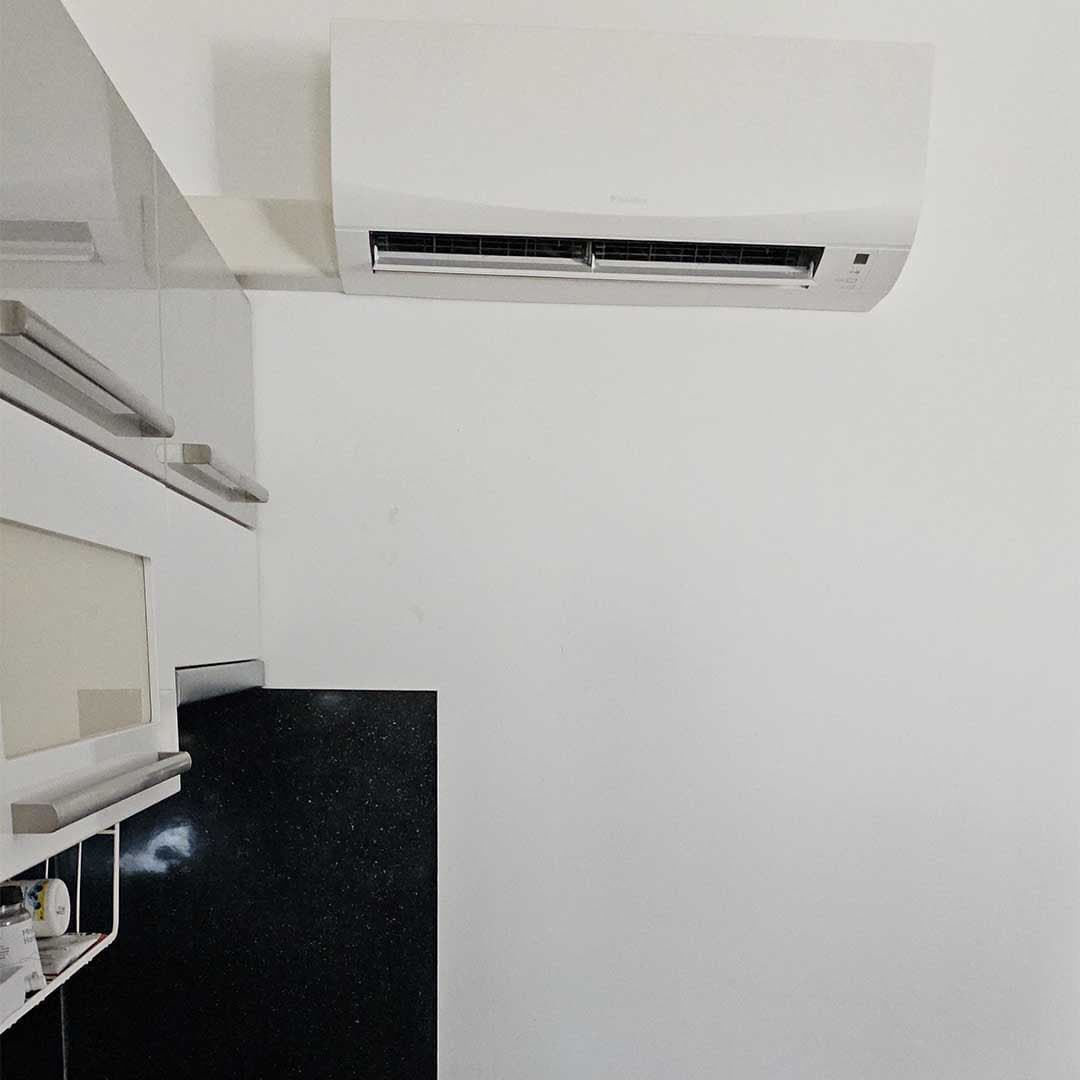 Klimatizace pro panelový dům / SVJ — foto 3