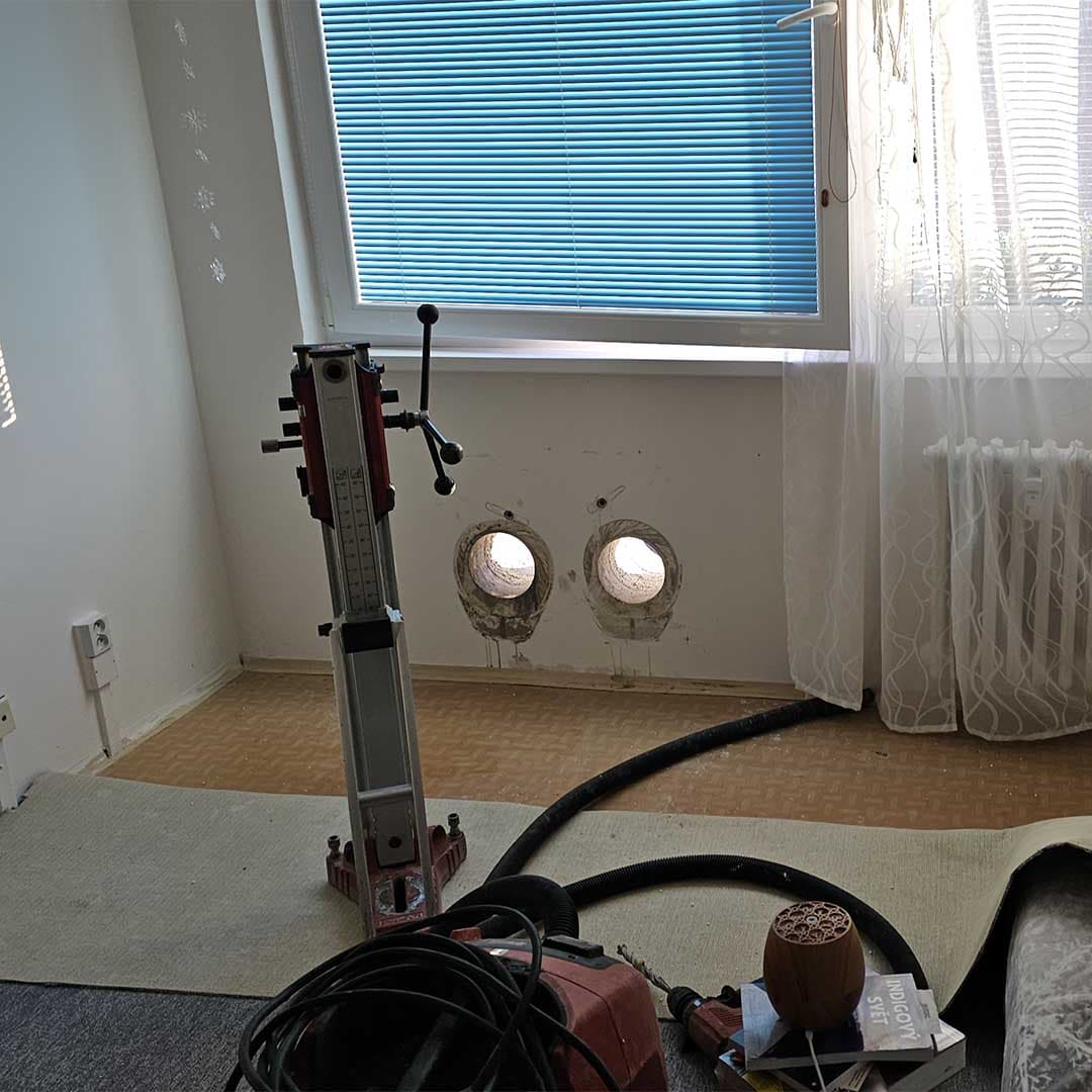 Klimatizace pro panelový dům / SVJ — foto 10